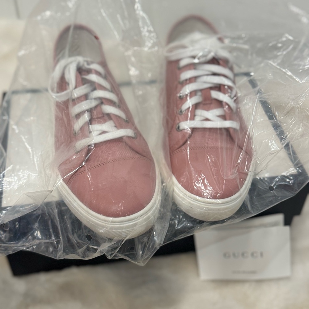 Gucci Blush Pink Women's Sneakers - Picture 9 of 9